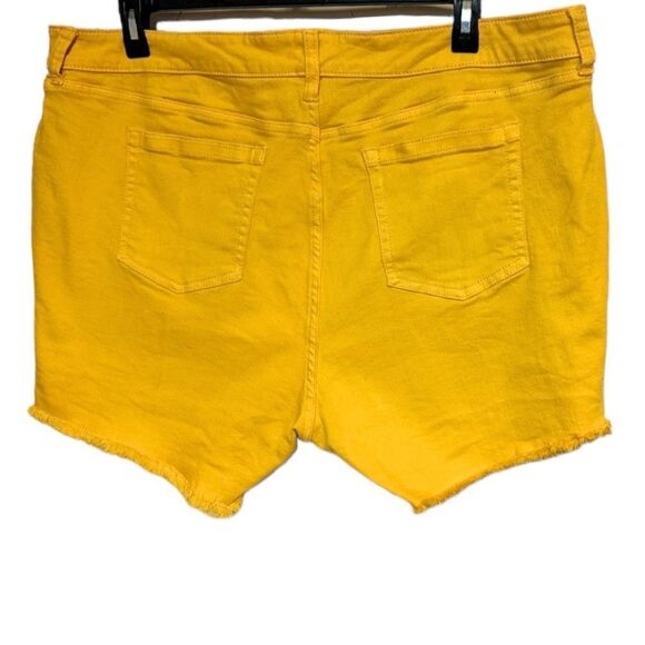 Torrid Mango Mid-Rise Vintage Stretch Midi Short Size 20 - Picture 6 of 9